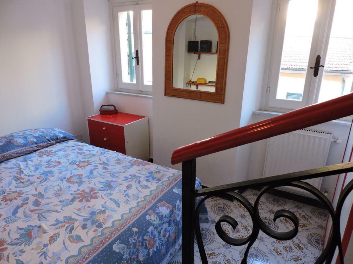 La Casa Nel Borgo Apartment Tellaro Exterior photo